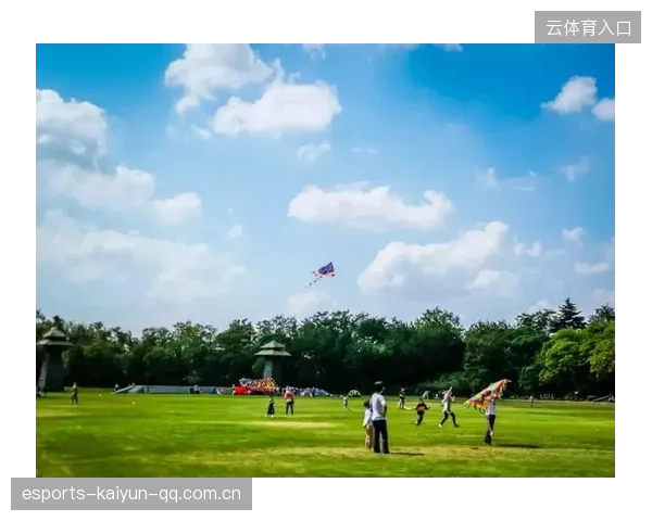 国少10月赴马德里集训：青春的风筝在西班牙上空飞翔